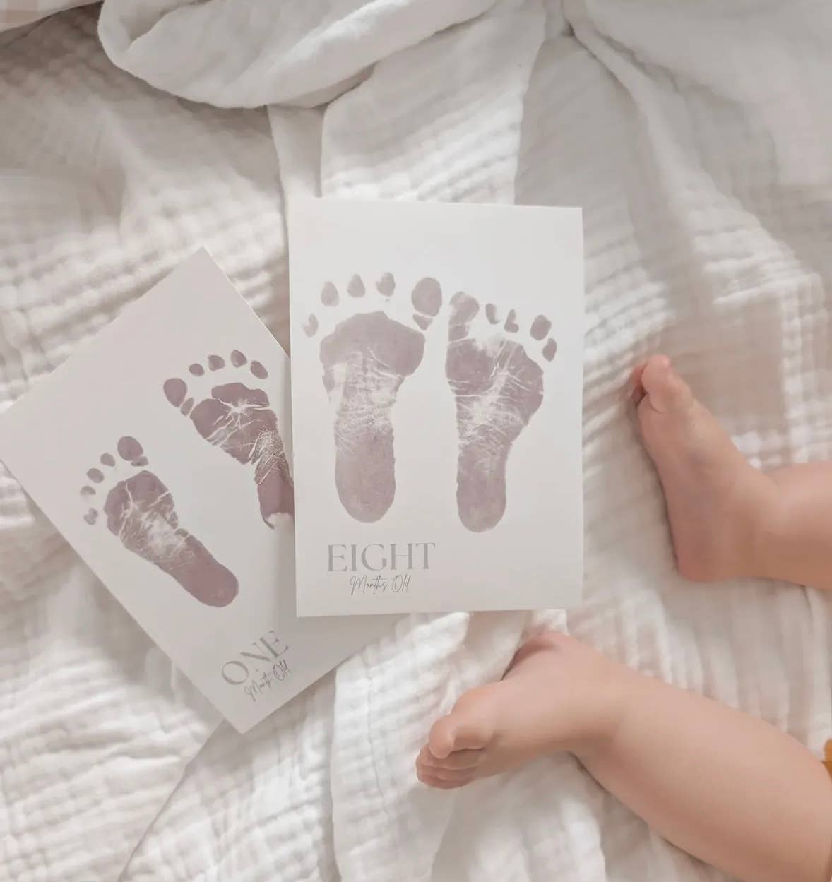 Tiny Toes Club - Ink-Free Baby Milestone Card Kit
