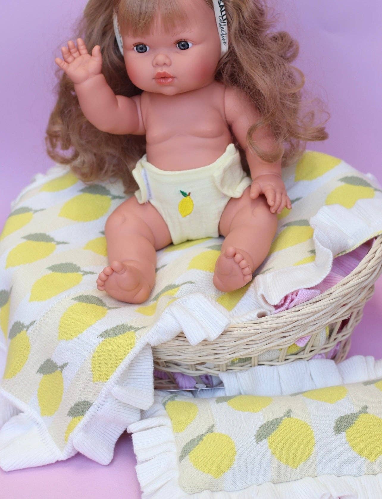 SALLI COLLECTIVE - Freshly squeezed frilled doll Blanket + Pillow set