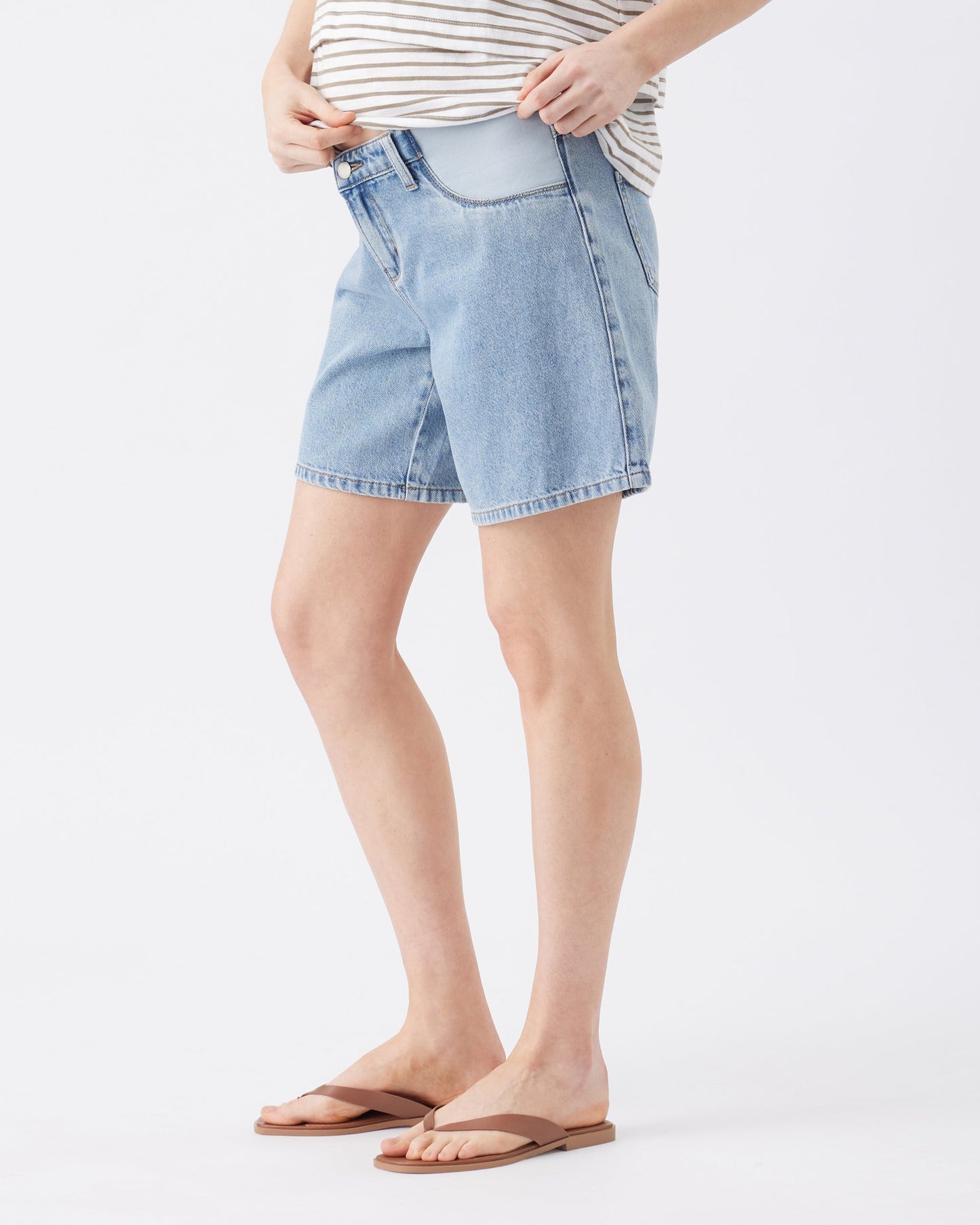 Ripe Maternity Dion Denim Short in True Fade