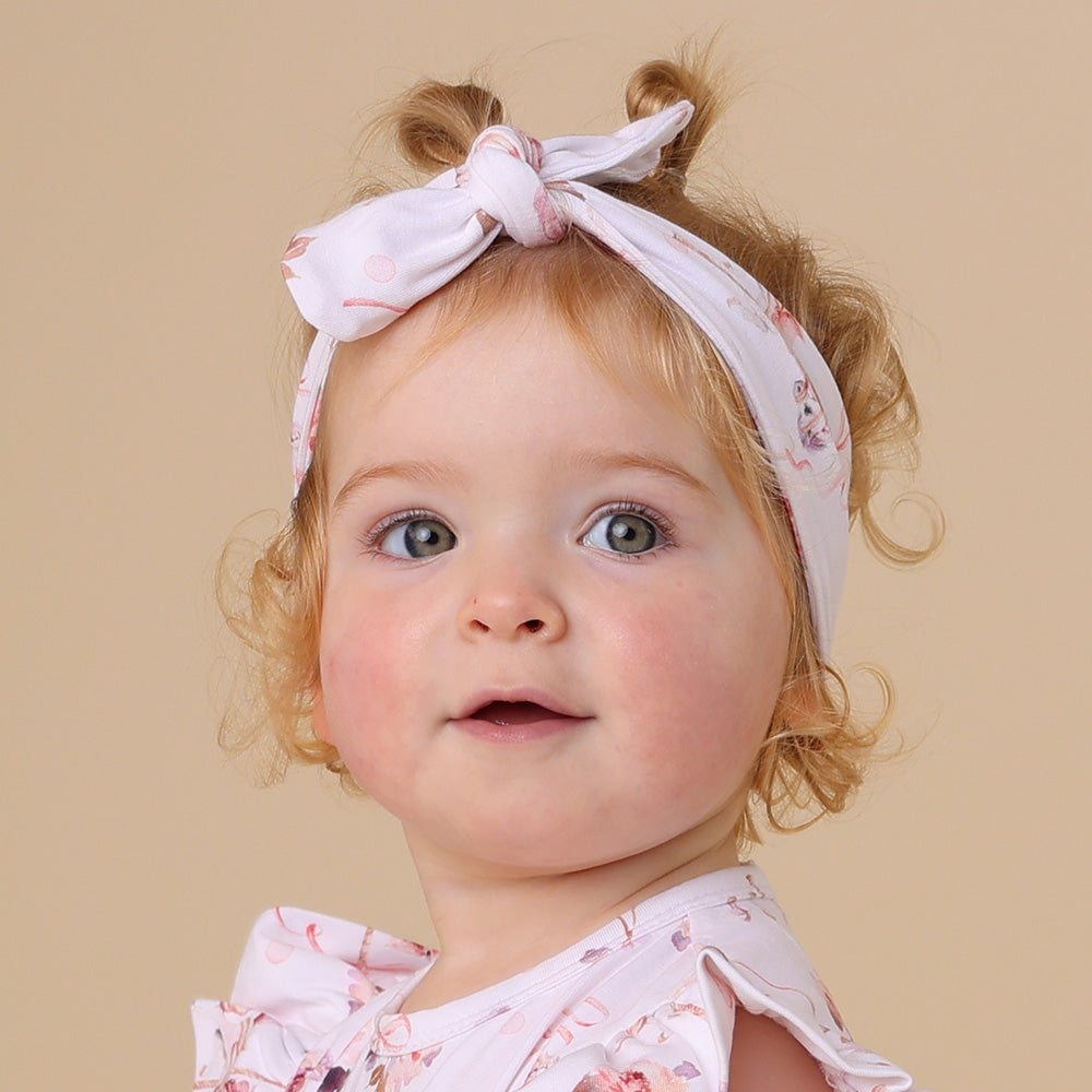 Snuggle Hunny Carousel Organic Topknot