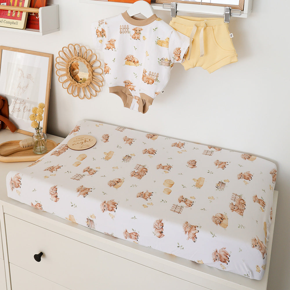 Snuggle Hunny Highland Cows bassinet sheet lifestyle