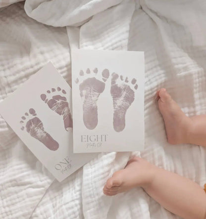 Tiny Toes Club - Ink-Free Baby Milestone Card Kit