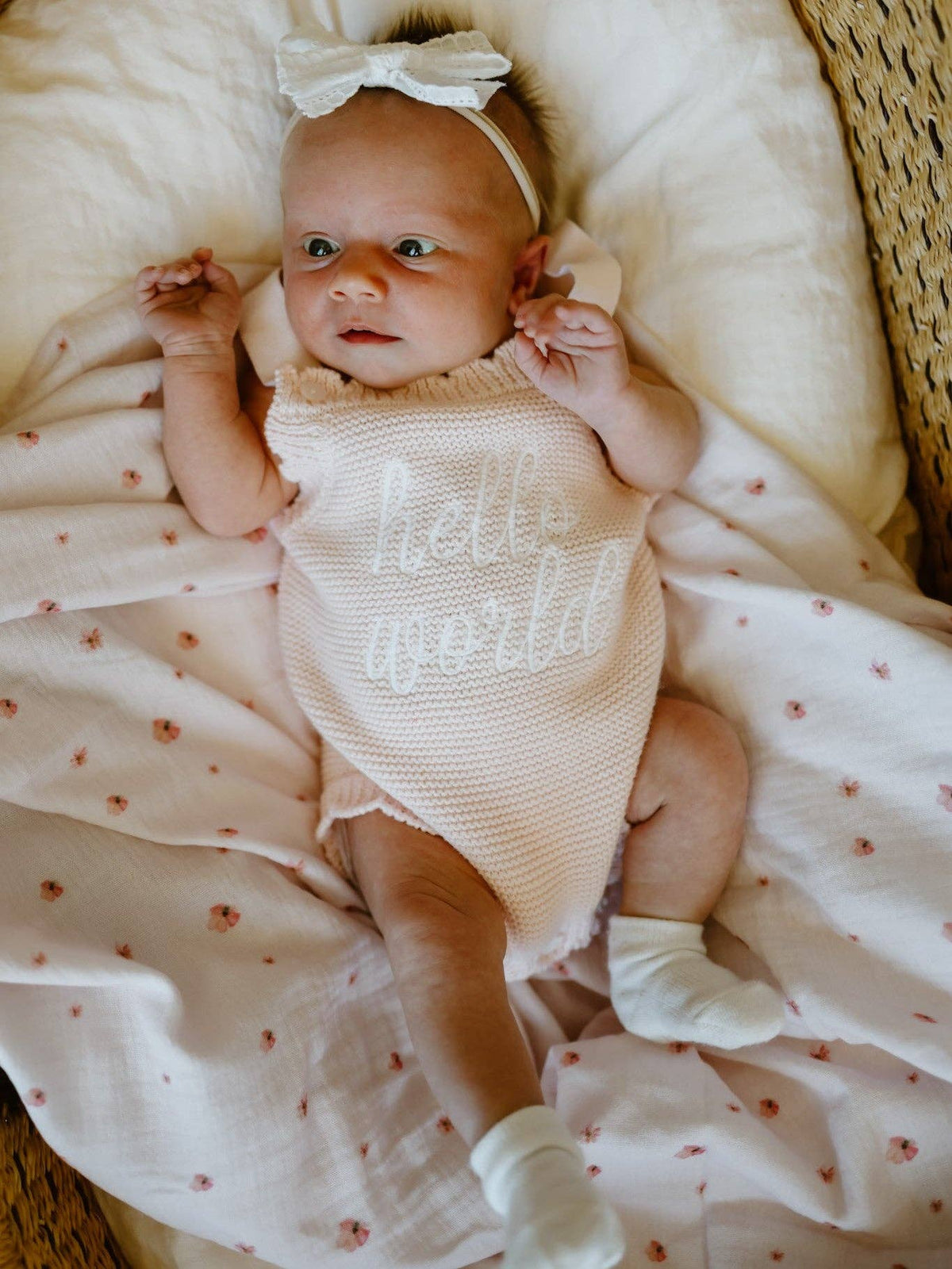 Elke & Indigo - Hello World Scallop Romper - Pink/White