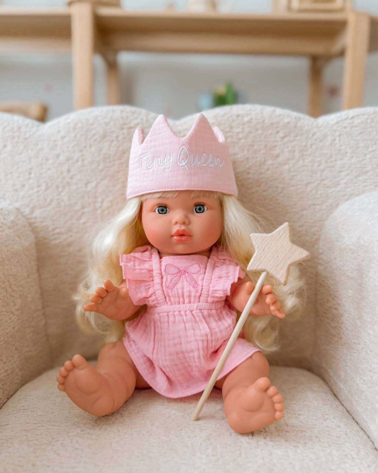 SALLI COLLECTIVE - Tiny Queen cotton crown -Powder Pink