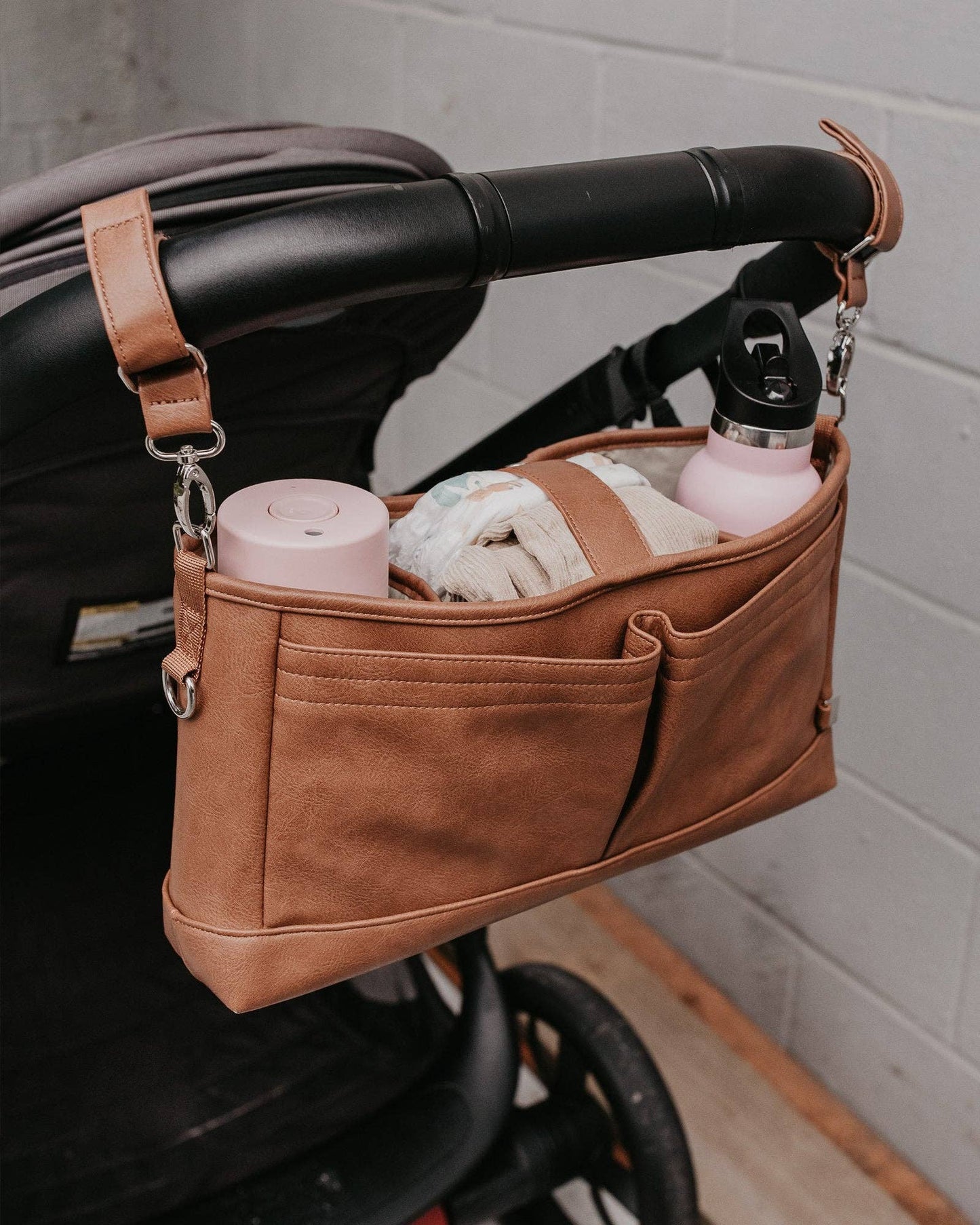 OiOi - Signature Pram Caddy - Tan Vegan Leather