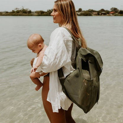 Sande™ AU - Beach Hauler™ Mesh Backpack - Pandanus