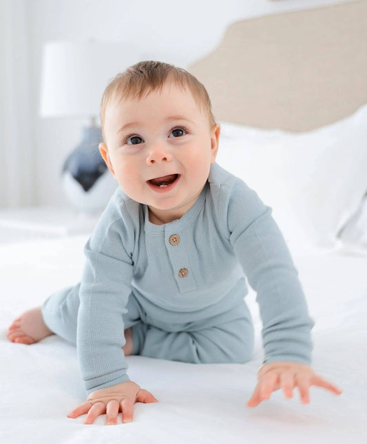 Lūmmi in Colour Babywear - Organic Cotton Waffle Long Sleeve Bodysuit - Dusk Blue