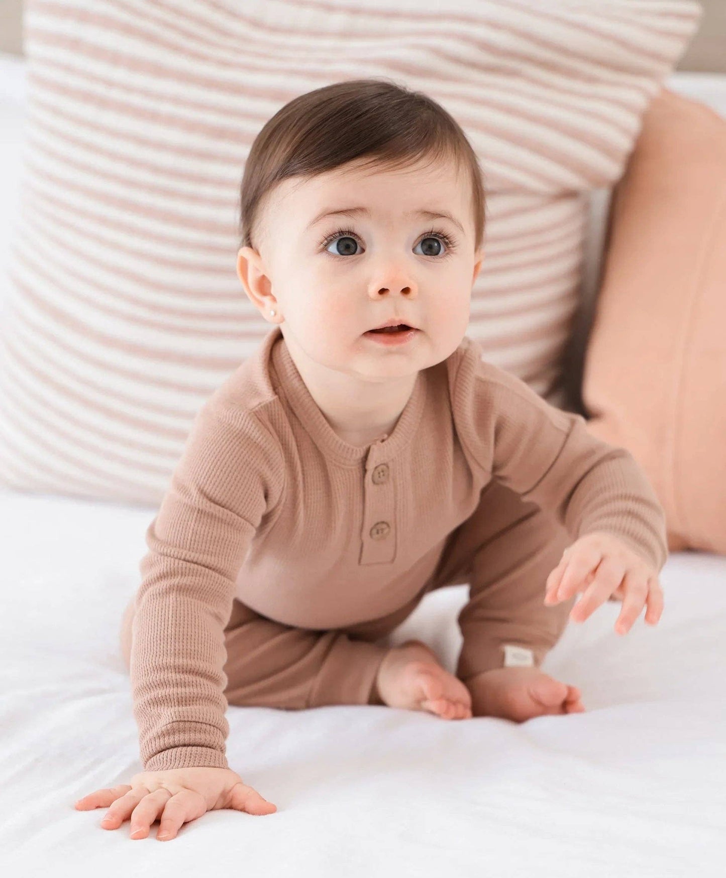 Lūmmi in Colour Babywear - Organic Cotton Waffle Long Sleeve Bodysuit - Mocha