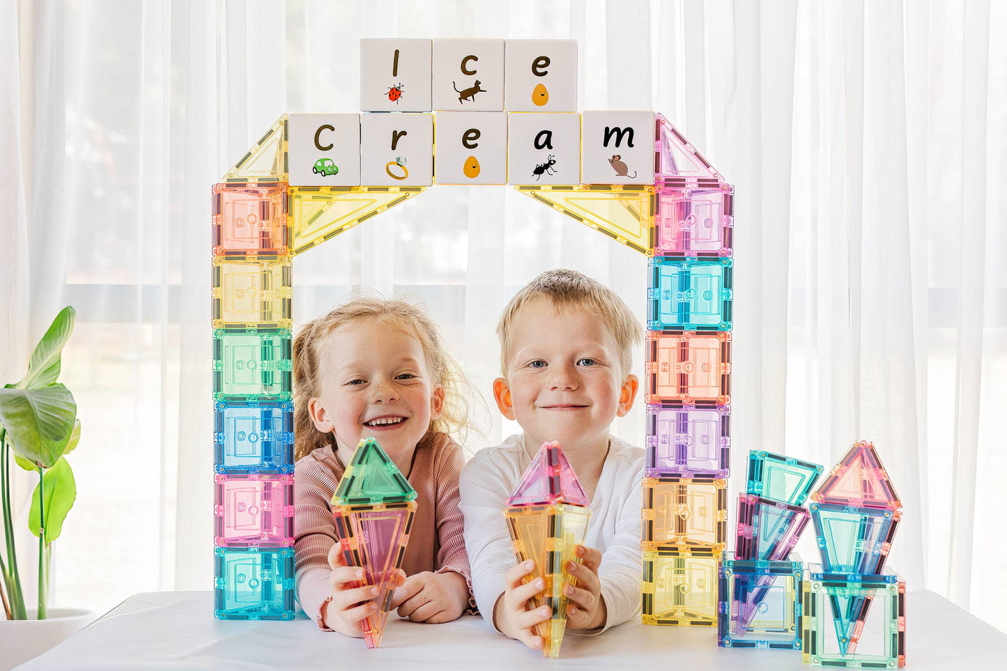 Learn and Grow Toys - Learn & Grow Magnetic Tiles - Pastel Builders Pack (112 Pc)