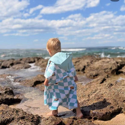 LESIMO - Sand Free Kids Hooded Towel - Busy Trucks