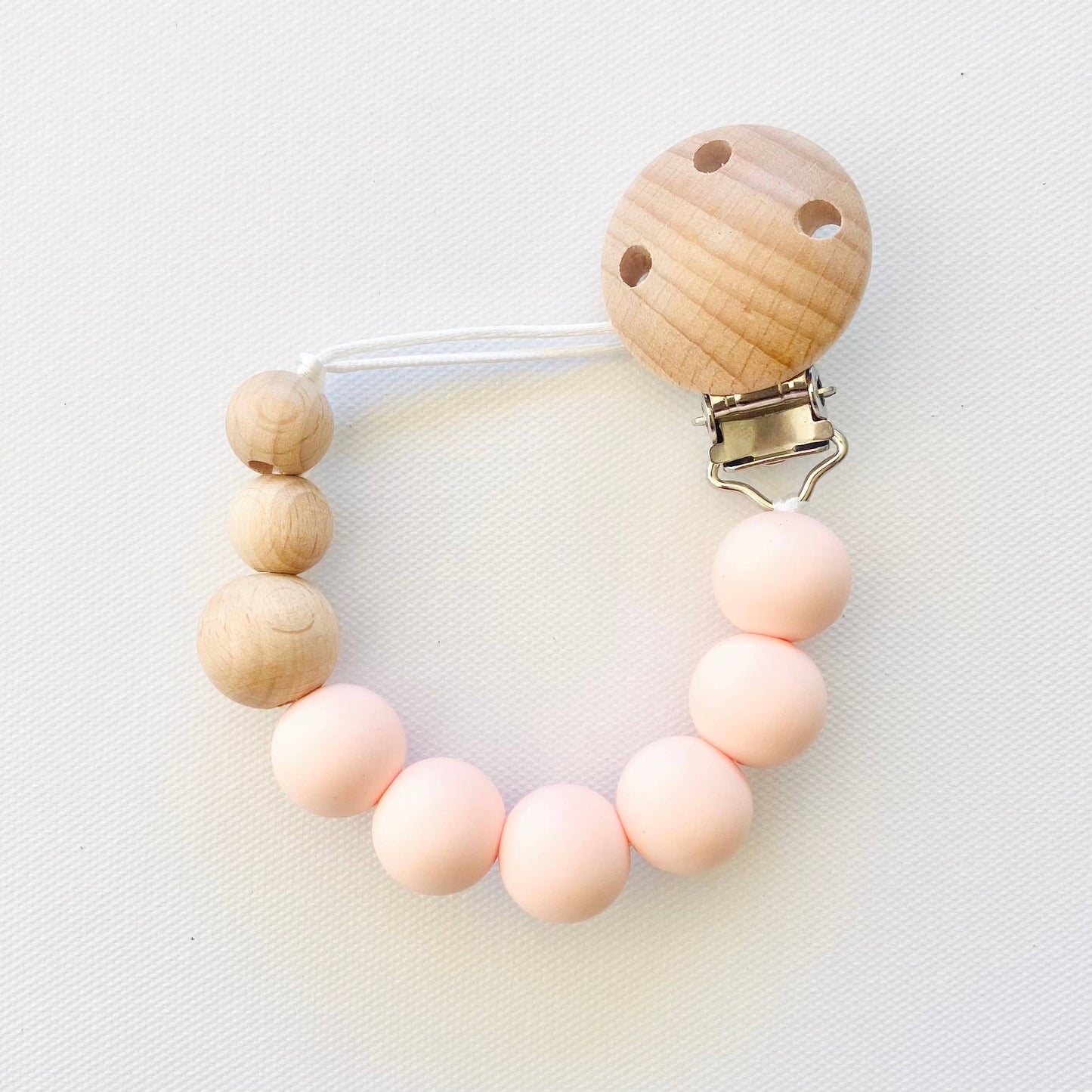 Cuddle Bug & Co - Mini & Me Luxe Dummy Chain Marshmallow