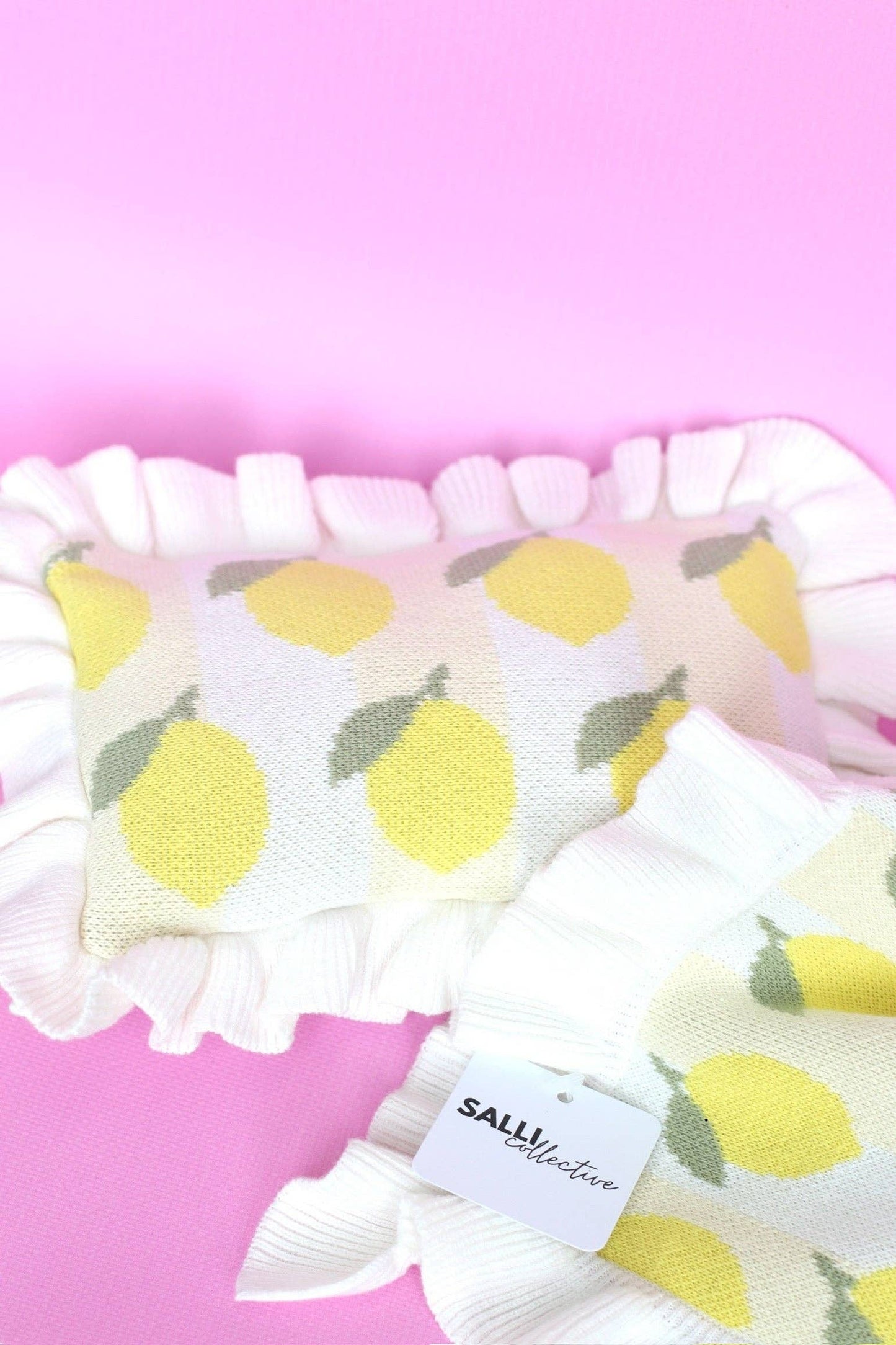 SALLI COLLECTIVE - Freshly squeezed frilled doll Blanket + Pillow set