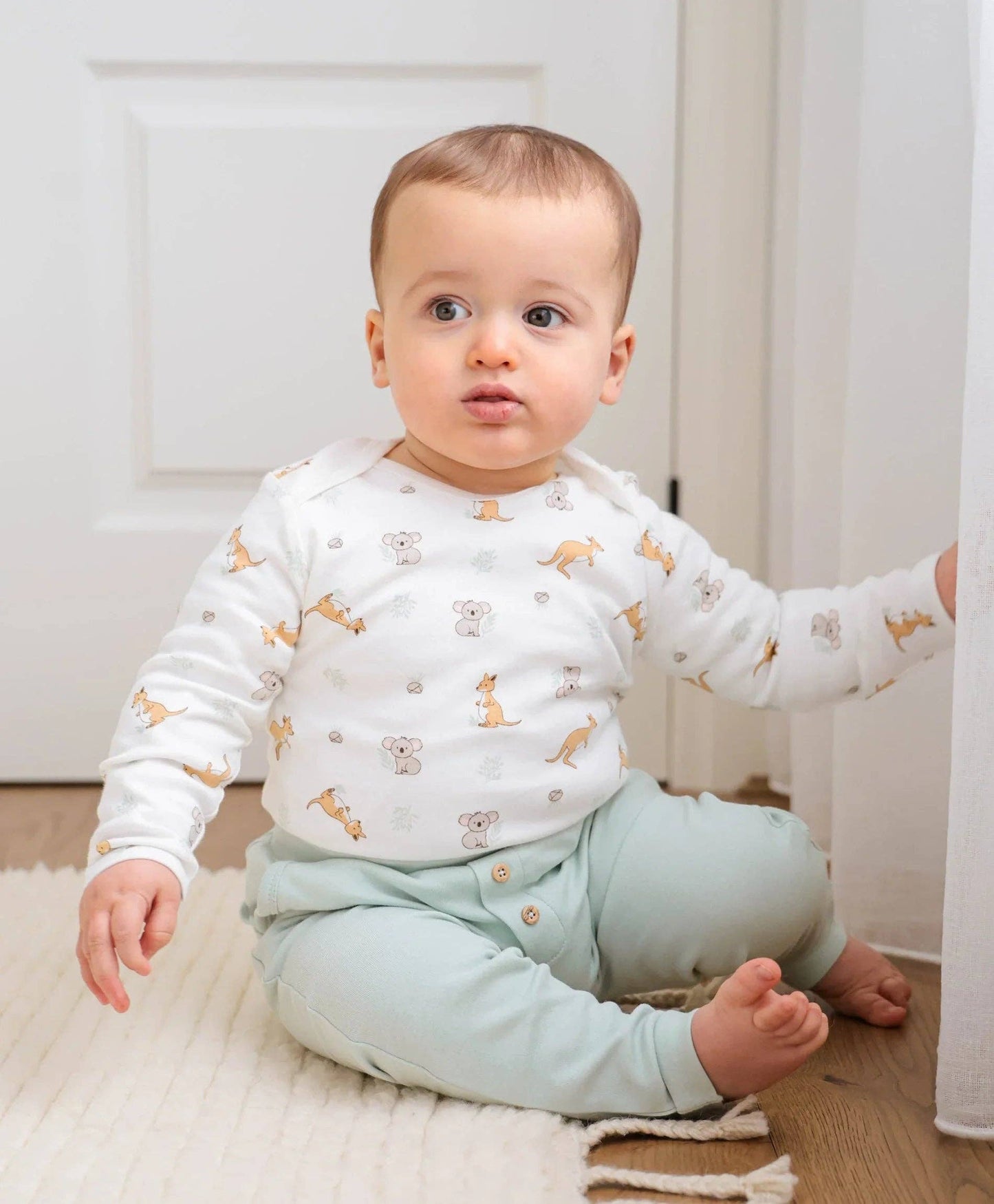 Lūmmi in Colour Babywear - Organic Cotton Baby Long Sleeve Bodysuit - Kangaroo & Koala