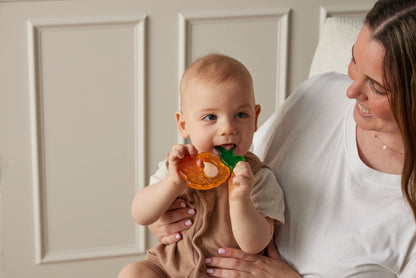 Cooling teether styled