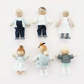 Doll's House Family