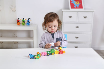 Tooky Toy - Wooden Lacing Farm Animals