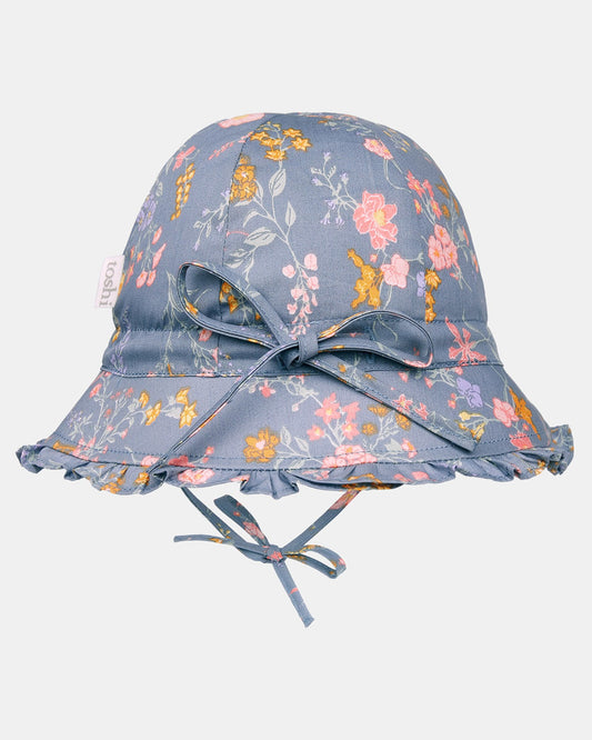 Toshi - Bell Hat Isabelle