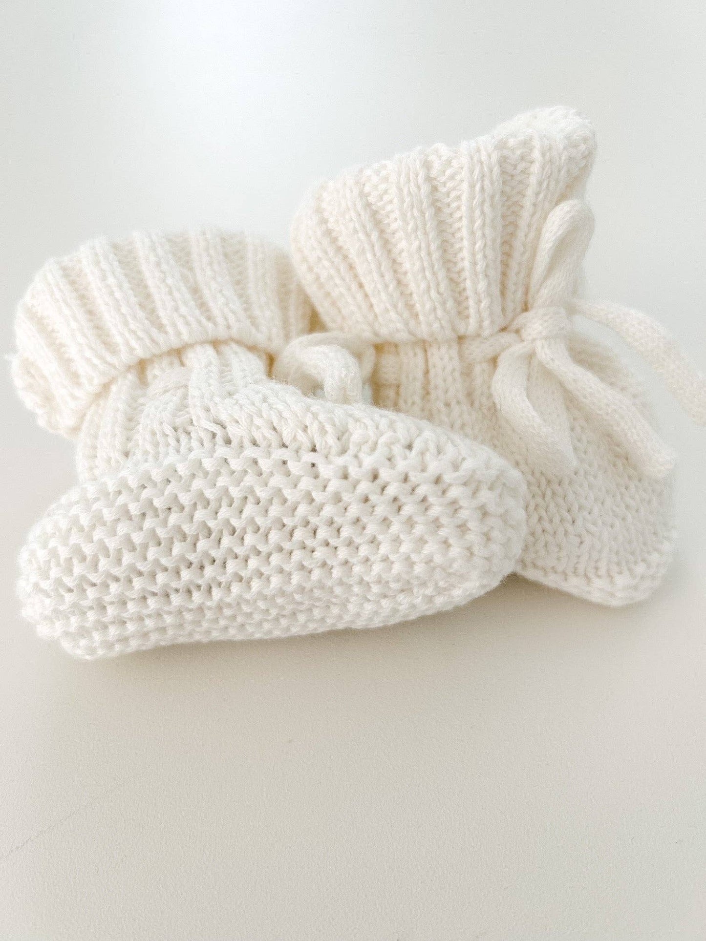 Petite + Co - CUFF NEWBORN LACE BOOTIES - MILK
