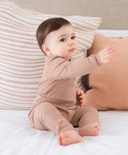 Lūmmi in Colour Babywear - Organic Cotton Waffle Long Sleeve Bodysuit - Mocha