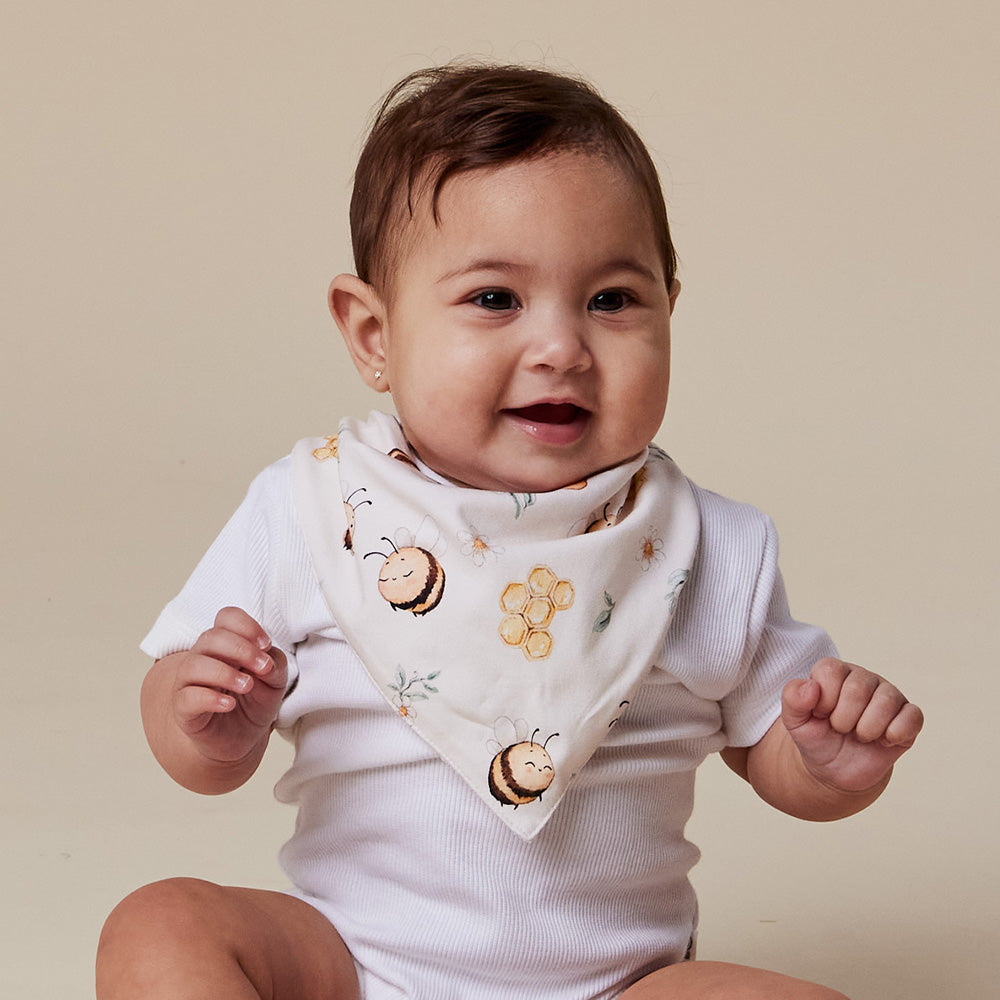 Snuggle Hunny Bumblebees organic dribble bib lifestyle
