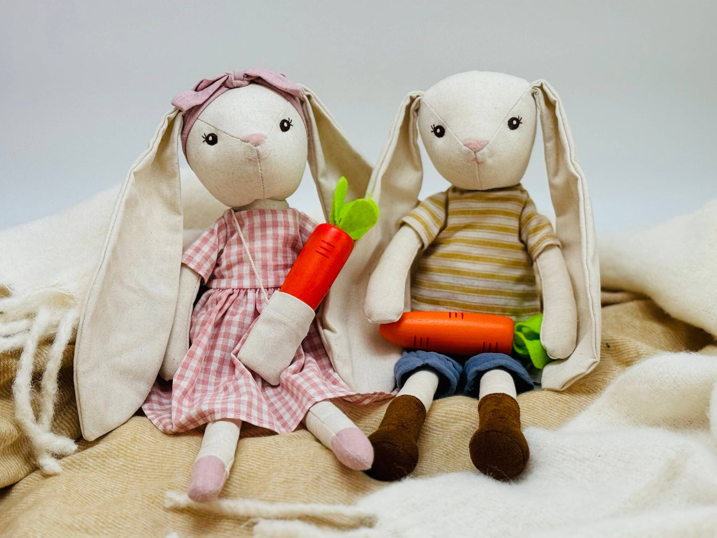 ToysLink - Plush Toy Girl Bunny-Bella
