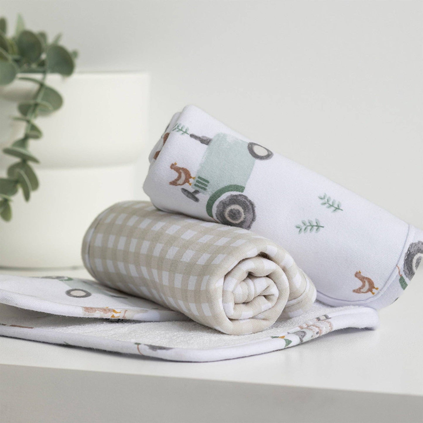 Living Textiles - 3 Pack Wash Cloths  - Tractor Ride