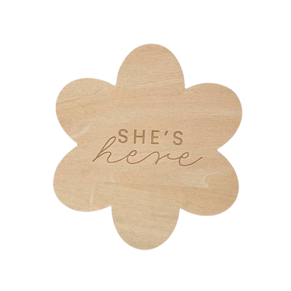The Beige Collective - She's Here Reversible Flower Announcement Plaque
