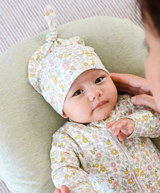 Lūmmi in Colour Babywear - Organic Cotton Beanie - Daisies
