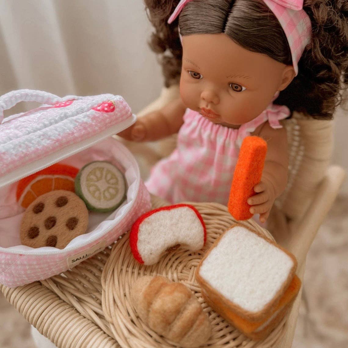 SALLI COLLECTIVE - Dolly Lunch Pack - Strawberry Fields