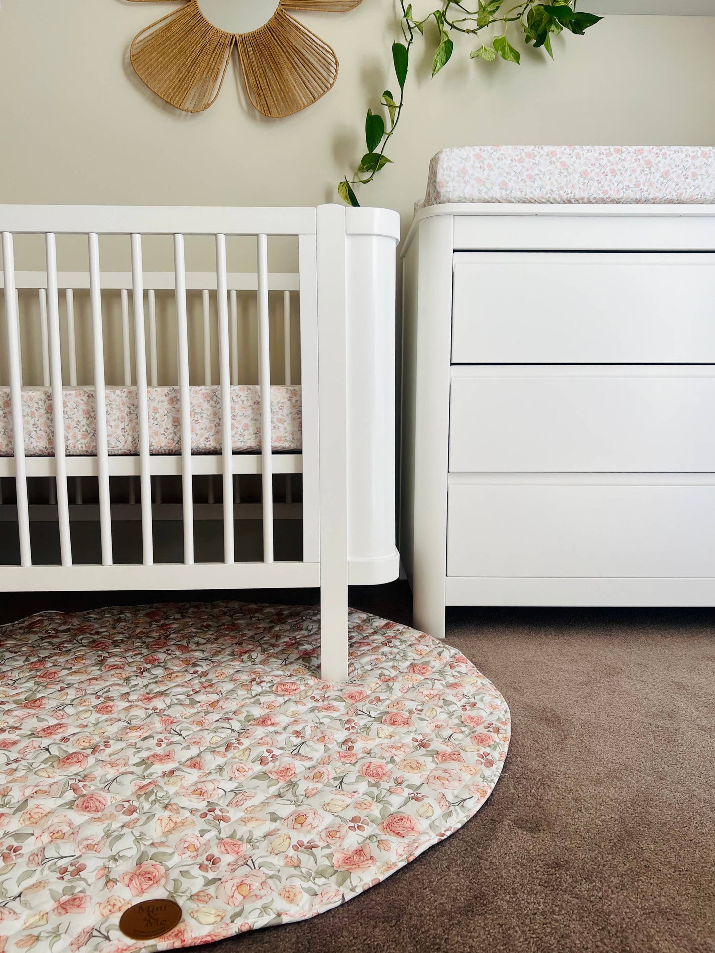 Cuddle Bug & Co - Cuddle Bug & Co Padded Waterproof Playmat Lola