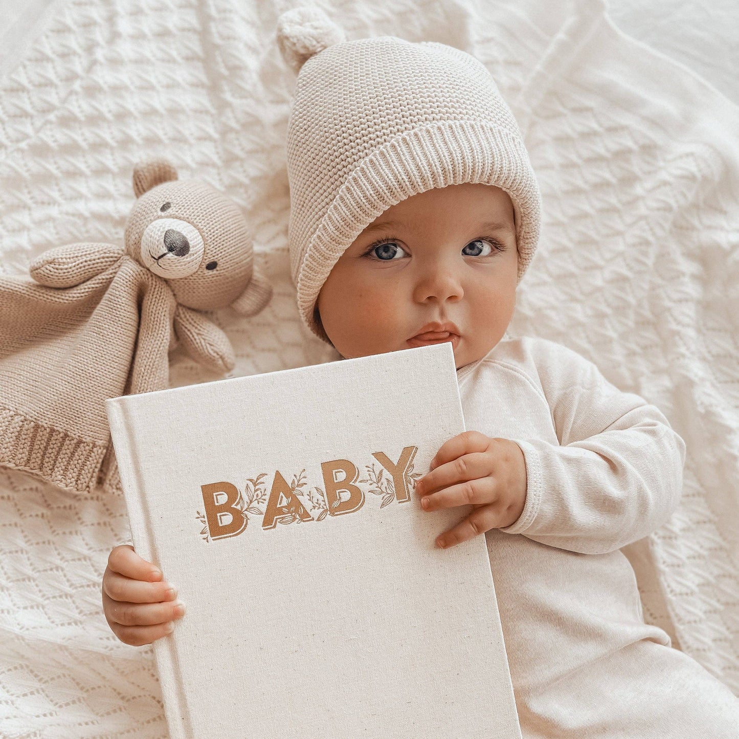Fox & Fallow - Mini Baby Book Oatmeal