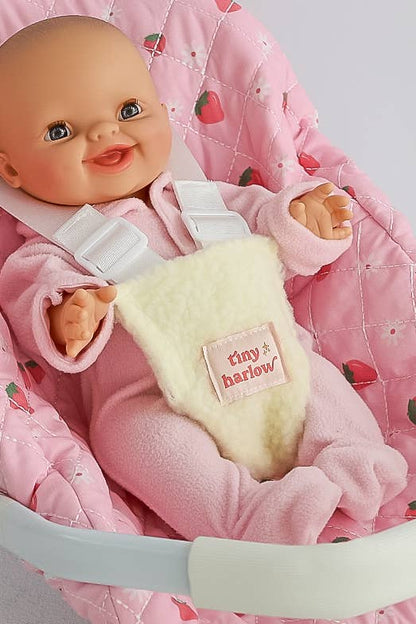 Tiny Harlow - Dolls Car Seat Capsule - Strawberry Picnic