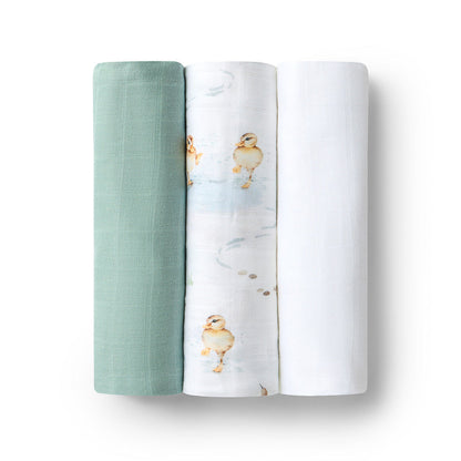 Snuggle Hunny muslin wraps 3 pack flatlay
