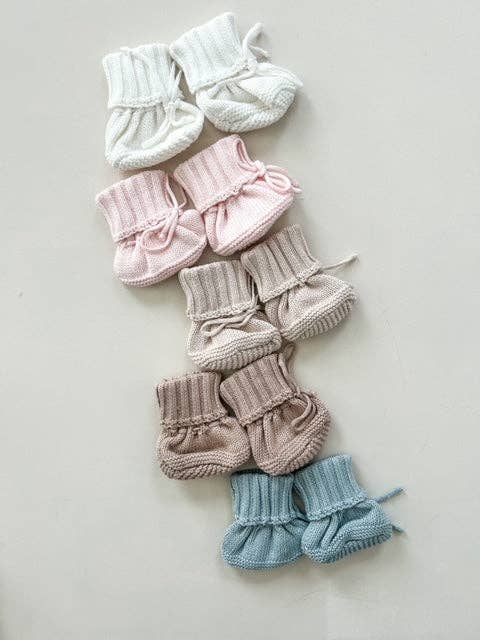 Petite + Co - CUFF NEWBORN LACE BOOTIES - LATTE