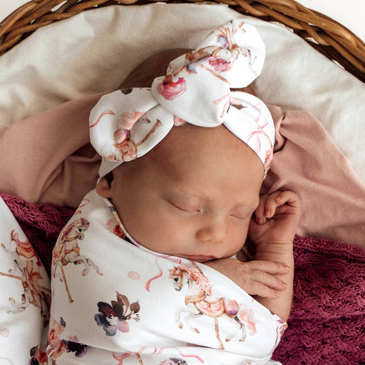 Snuggle Hunny - Carousel Organic Topknot