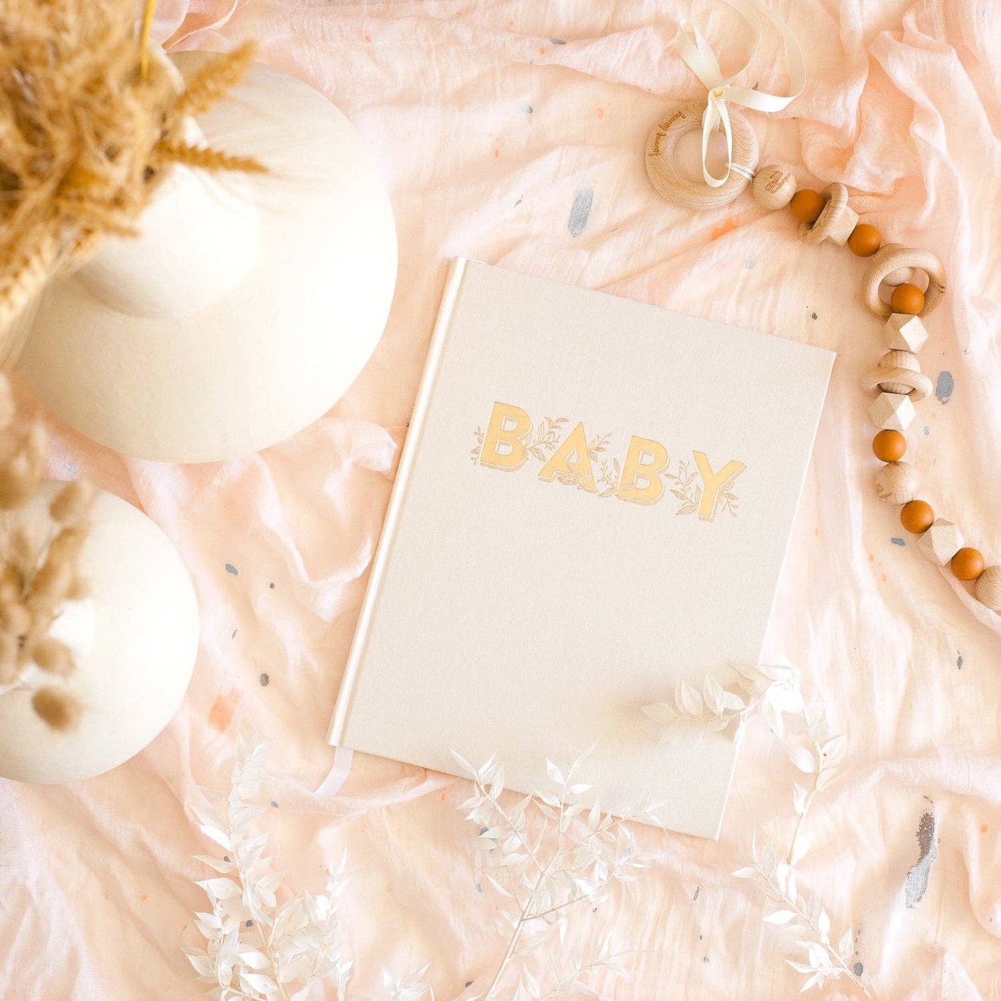 Fox & Fallow - Baby Book Buttermilk (Gender Neutral)
