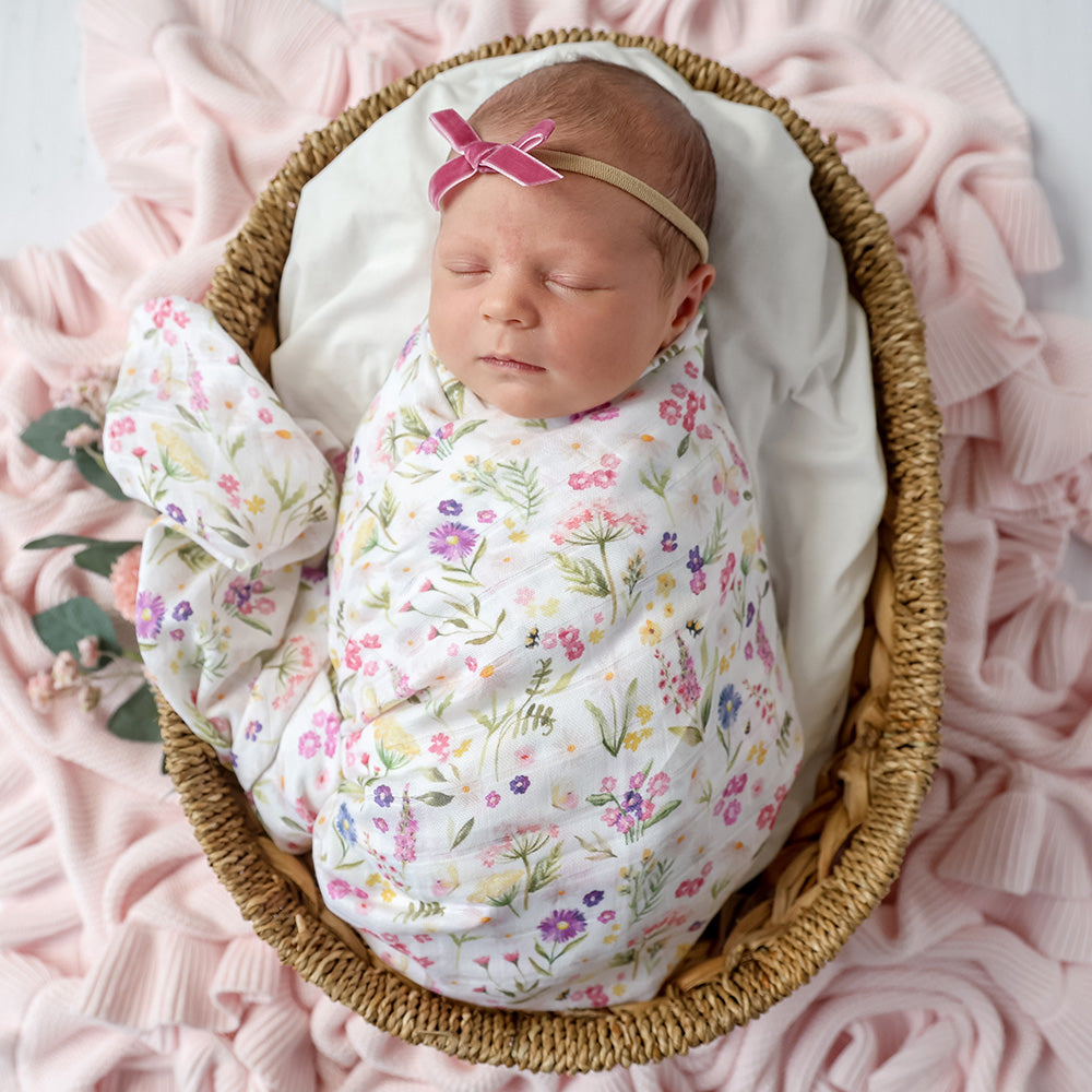 Snuggle Hunny Gracie muslin wrap lifestyle