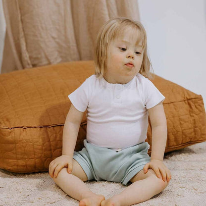 Snuggle Hunny Milk Short Sleeve Organic Bodysuit